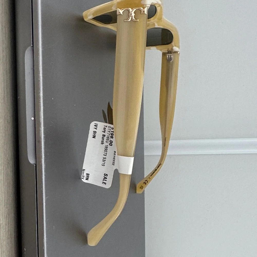 Tory Burch Cream Sunglasses - Picture 2 of 5